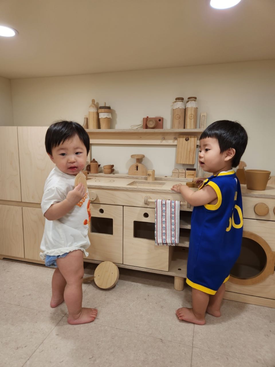 크루톡 이미지