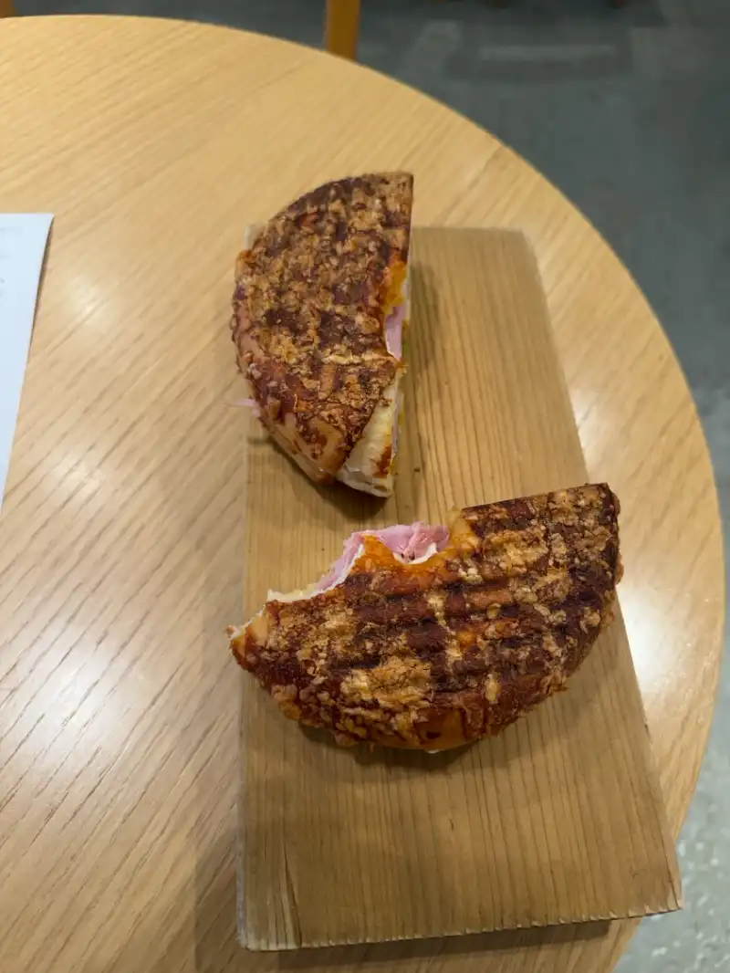 크루톡 이미지