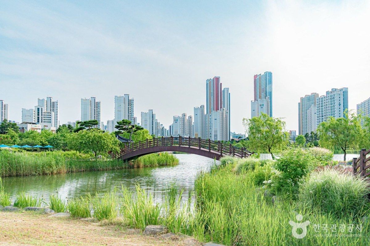 한강신도시 호수공원 전경