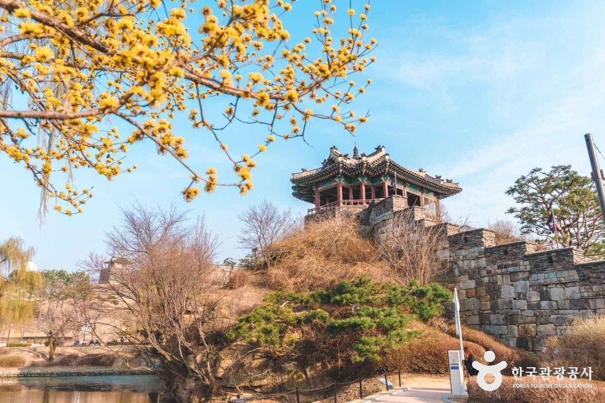 방화수류정 전경