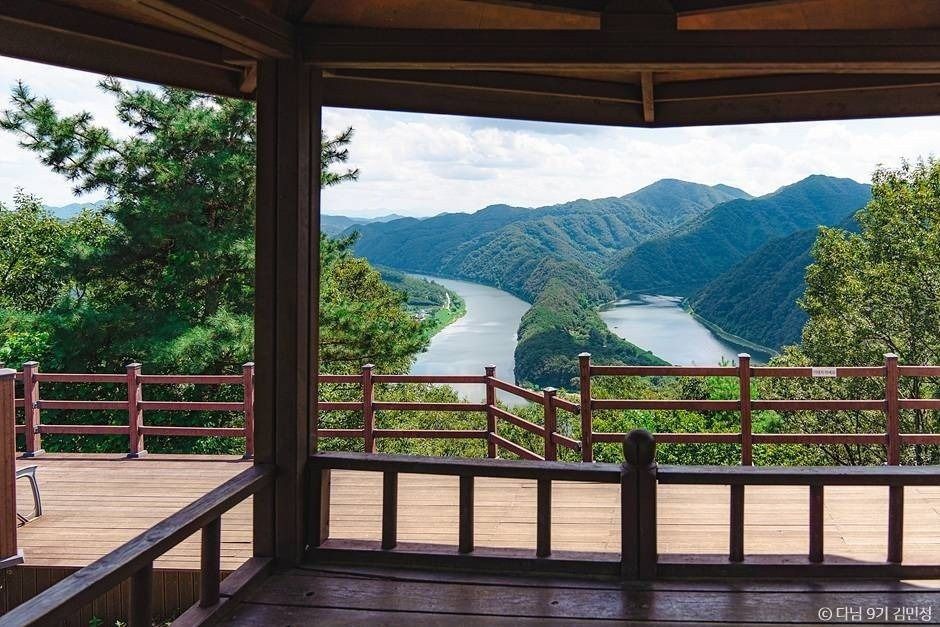 둔주봉 전경