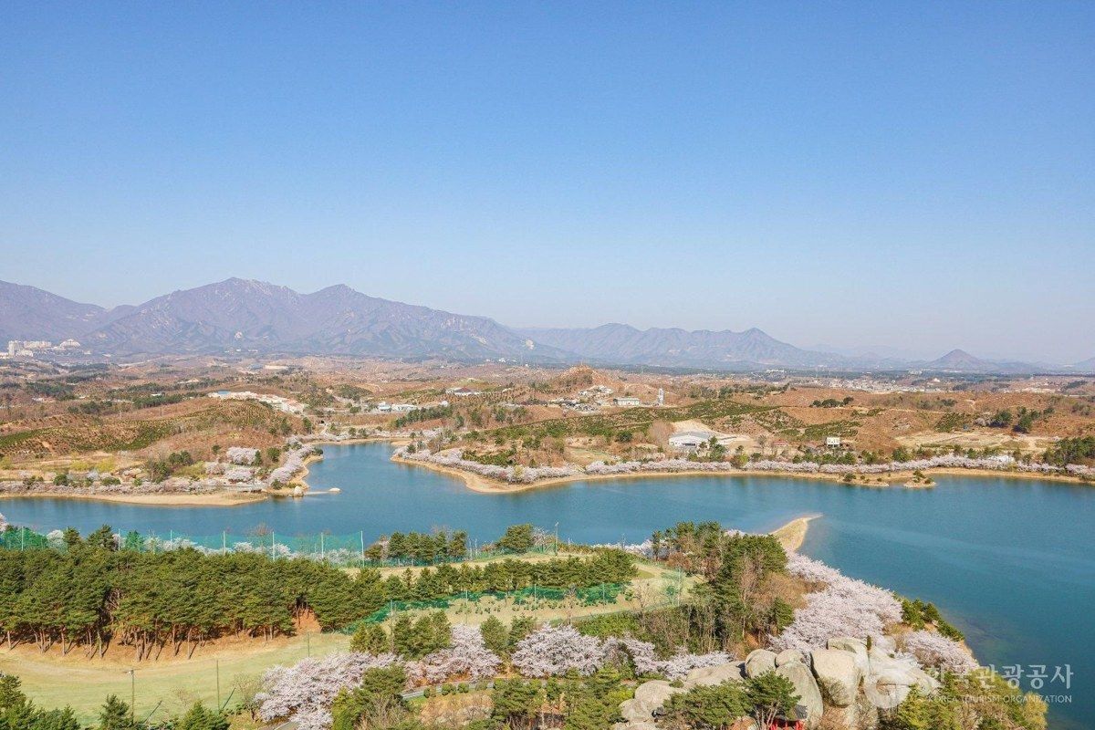 영랑호 전경