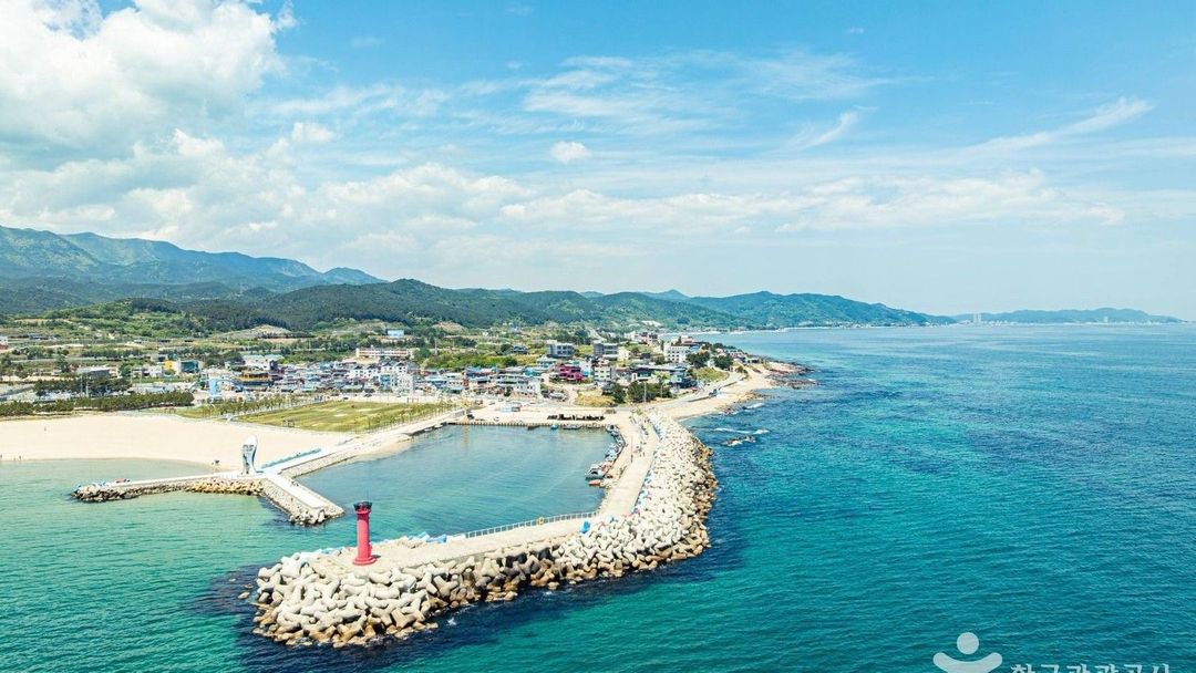 영덕 가볼만한곳 고래불해수욕장