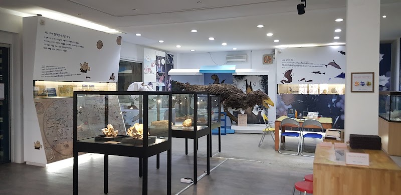 우석뮤지엄 썸네일