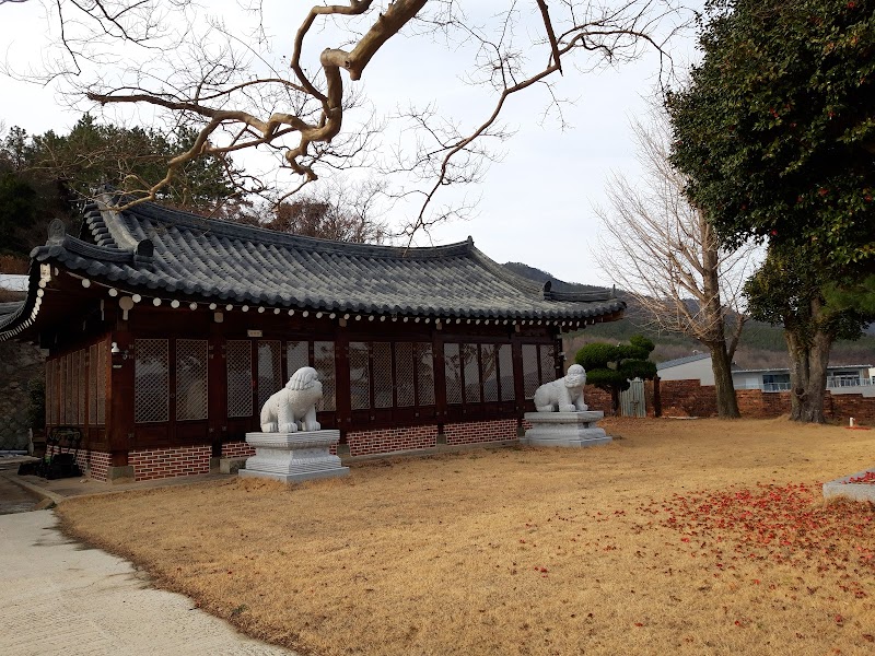 강진미술관 썸네일