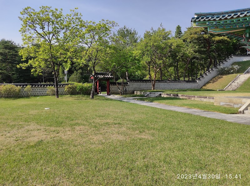 칠백의총관리소(기념관) 썸네일